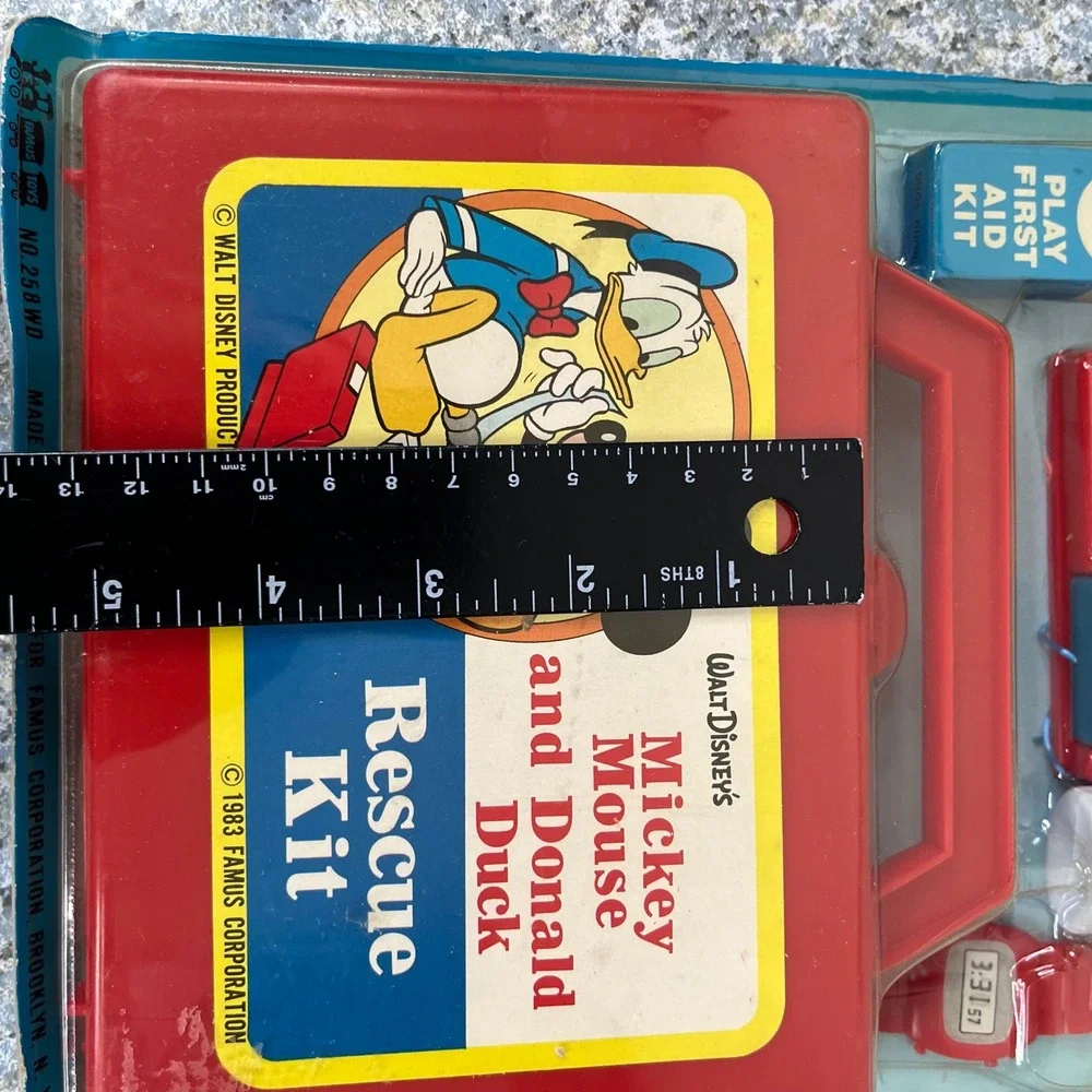 Vintage 1983 Disney Mickey Donald Duck Rescue Kit Famus 258WD Sealed NOS